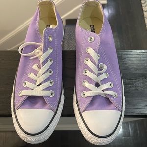 Brand New Converse Women’s Sneakers